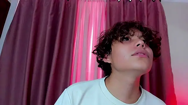 chico medusa online show from March 13, 2026, 7:42 pm