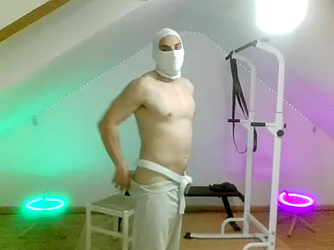 NinjaLaser online show from April 8, 2026, 7:25 pm
