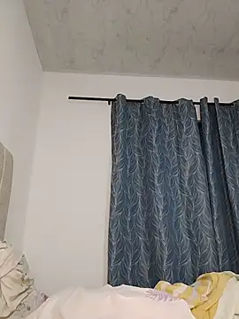 isabellaHill2 online show from March 27, 2026, 6:08 am