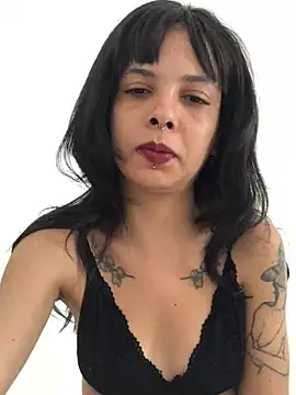 pinacarracci online show from June 25, 2026, 1:48 pm