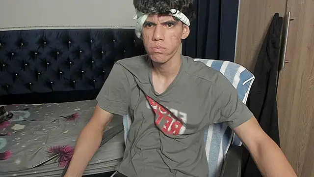 Josy 11 online show from April 27, 2026, 2:42 am