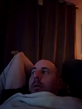 dufatcock online show from April 28, 2026, 10:48 pm