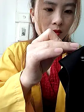 candy flo online show from March 26, 2026, 12:50 am