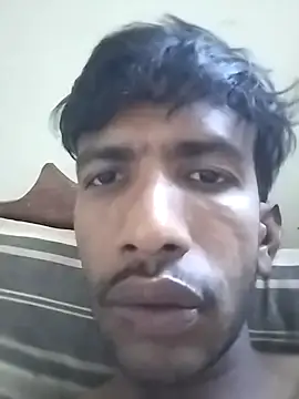 Lipsyguy2295 online show from March 22, 2026, 9:13 am