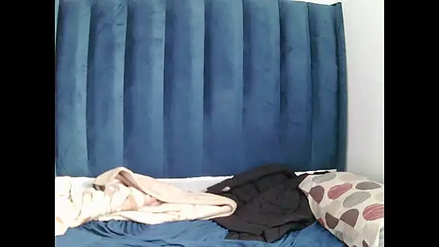 MelaniBbe online show from March 27, 2026, 10:15 am