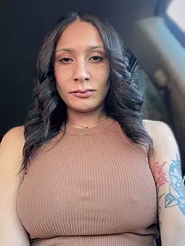 Snapshot of FerrariFrench chatting on December 19, 2024, 8:34 pm FerrariFrench online show from December 19, 2024, 8:34 pm