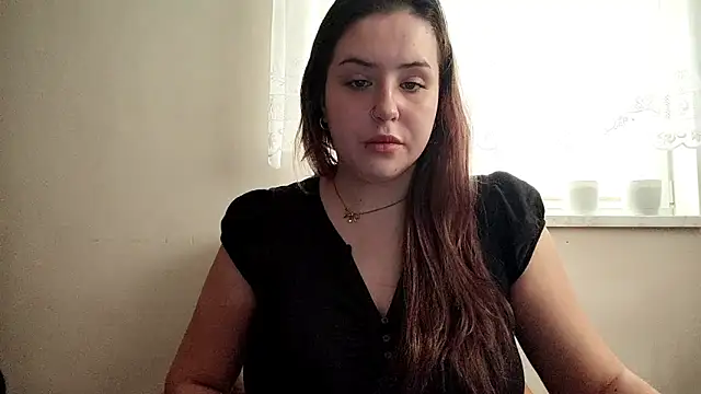 LolaSeduce online show from April 2, 2026, 8:34 am