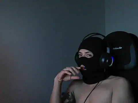 nicolorin online show from March 14, 2026, 3:45 am