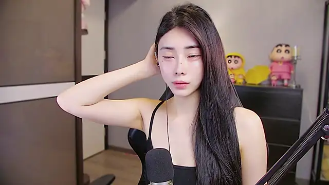 XiaoYuBao- online show from May 16, 2026, 7:45 pm