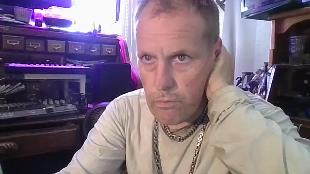 Snapshot of strokingjoe14585 chatting on April 23, 2026, 6:54 pm strokingjoe14585 online show from April 23, 2026, 6:54 pm