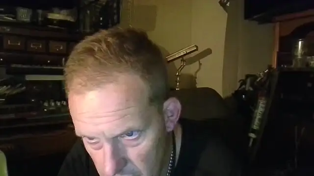 Snapshot of strokingjoe14585 chatting on April 24, 2026, 8:17 am strokingjoe14585 online show from April 24, 2026, 8:17 am
