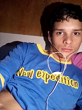 Max026  online show from March 28, 2026, 1:49 am