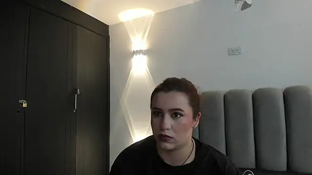 JeanneWilliams online show from June 10, 2026, 12:04 pm