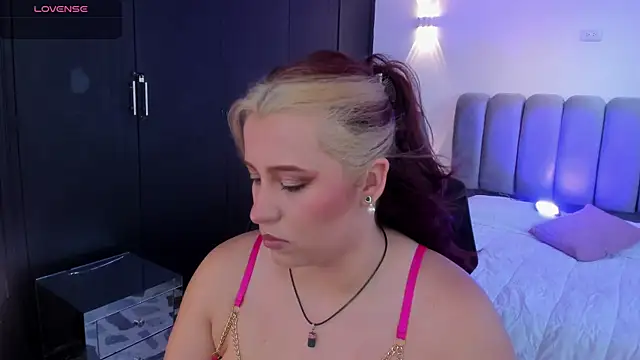 JeanneWilliams online show from July 10, 2026, 12:41 pm