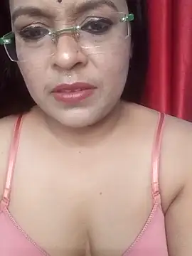 hornyrosy321 online show from March 28, 2026, 6:07 pm