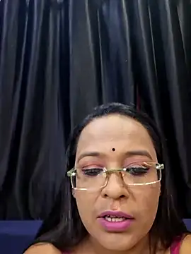 Snapshot of hornyrosy321 chatting on June 6, 2026, 5:17 pm hornyrosy321 online show from June 6, 2026, 5:17 pm