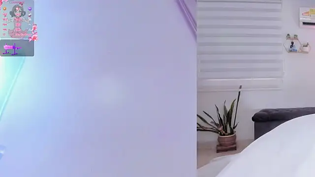 Bella Donne  online show from April 9, 2026, 4:56 pm