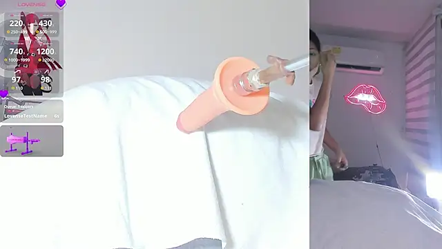 Bella Donne  online show from April 19, 2026, 5:01 pm