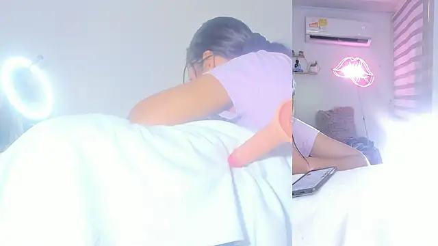 Bella Donne  online show from April 26, 2026, 4:59 pm