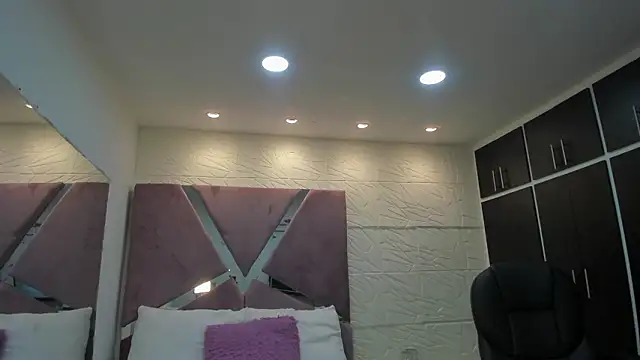 Snapshot of Noah_DeLuca_ chatting on March 18, 2026, 6:55 pm Noah DeLuca online show from March 18, 2026, 6:55 pm