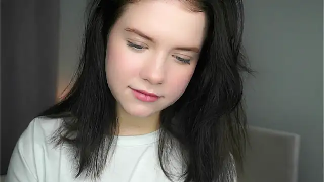 Snapshot of ThoraVictor chatting on March 16, 2026, 8:29 am ThoraVictor online show from March 16, 2026, 8:29 am