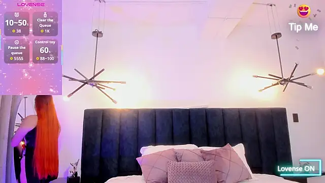 kirasweet7 online show from April 9, 2026, 3:39 am