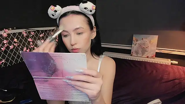 lizaa breeze online show from March 22, 2026, 5:05 pm