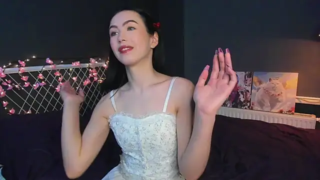 lizaa breeze online show from April 2, 2026, 5:32 pm