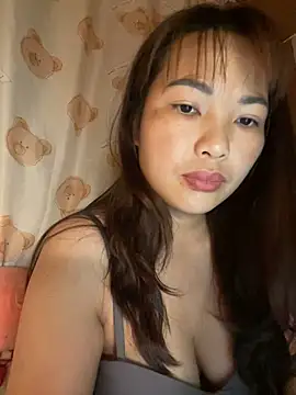 Milik-1022 online show from April 19, 2026, 9:50 pm