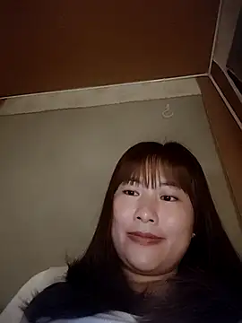 Lucxy-ki6 online show from March 22, 2026, 1:20 am