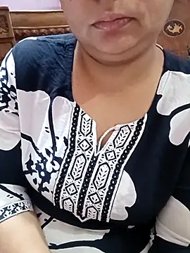 Gujju bhabhi69 online show from April 21, 2026, 4:19 am