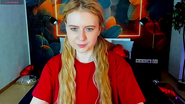 Snapshot of Shiny_Liss chatting on April 10, 2026, 1:33 am Shiny Liss online show from April 10, 2026, 1:33 am