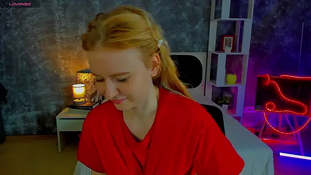 Snapshot of Shiny_Liss chatting on April 23, 2026, 1:40 am Shiny Liss online show from April 23, 2026, 1:40 am