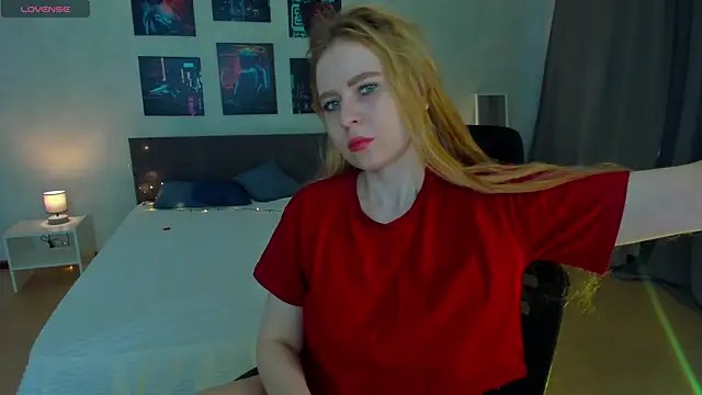 Snapshot of Shiny_Liss chatting on April 28, 2026, 1:37 am Shiny Liss online show from April 28, 2026, 1:37 am