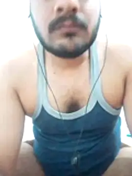 Decentlover67 online show from April 7, 2026, 3:01 pm