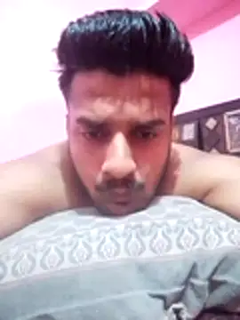 Decentlover67 online show from May 31, 2026, 4:14 pm