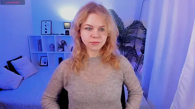 ElizabethVane online show from May 14, 2026, 5:47 am