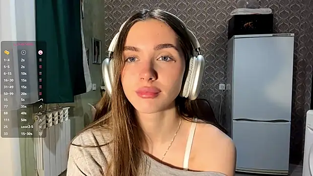 Veluxe online show from April 14, 2026, 5:08 pm