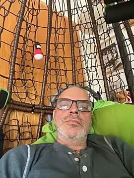 Thomate24 online show from March 22, 2026, 4:10 pm