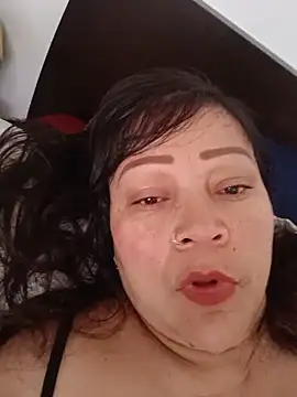 Naia queen25 online show from May 14, 2026, 1:51 pm
