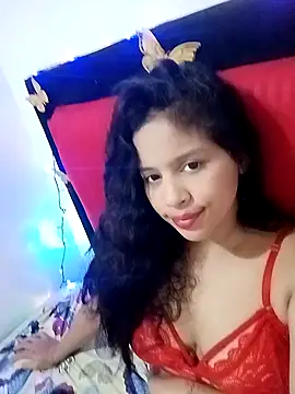 Valentinahulson online show from March 16, 2026, 5:44 am