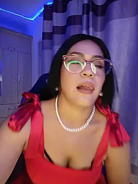 PiscisGirl online show from May 31, 2026, 6:42 am