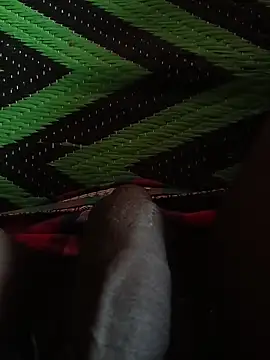 Snapshot of kingcouple89 chatting on April 3, 2026, 4:21 am kingcouple89 online show from April 3, 2026, 4:21 am