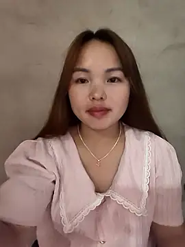 Snapshot of Mina_xYx chatting on May 31, 2026, 6:09 pm Mina xYx online show from May 31, 2026, 6:09 pm