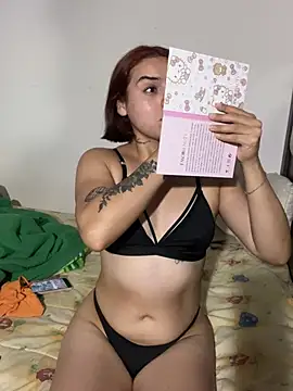 BlueHotBaby online show from May 30, 2026, 5:37 am