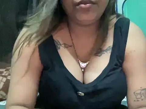 Snapshot of NAUGHTY_ANSHU chatting on July 8, 2026, 5:17 pm NAUGHTY ANSHU online show from July 8, 2026, 5:17 pm