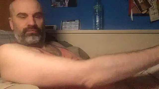 calvito exotico online show from March 30, 2026, 9:32 am