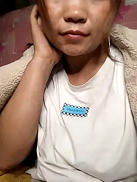 maymay121 online show from March 18, 2026, 8:12 pm