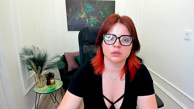 AmeliaDateri online show from May 15, 2026, 11:28 am