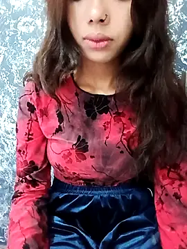 Candyy crushh online show from April 9, 2026, 7:03 am